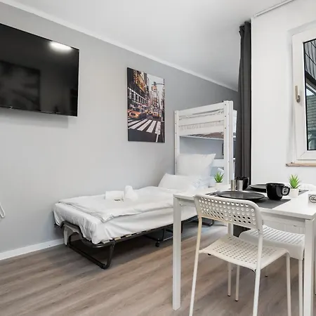 Apartamento Federnest living Messe Monteure Budget einfache komfortable 2 Personen Vollausstattung WLAN TV 55 Zoll Netflix Hochwertige Küche und Bad