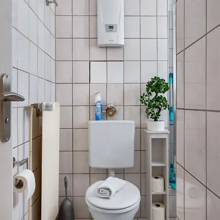 Messe, Monteure, Budget - Einfache Komfortable 2 Personen * Дуйсбург