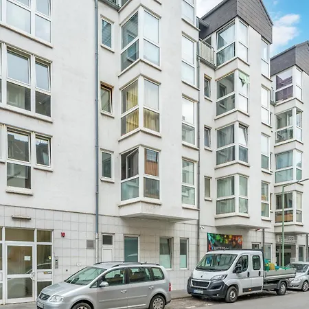 Messe, Monteure, Budget - Einfache Komfortable 2 Personen