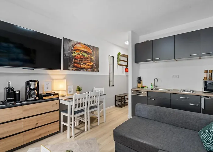 Messe, Monteure, Budget - Einfache Komfortable 2 Personen 公寓