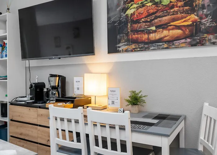 Messe, Monteure, Budget - Einfache Komfortable 2 Personen Διαμέρισμα